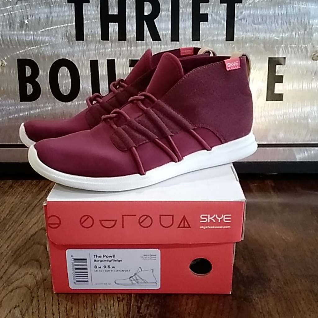 Skye The Powell Burgandy/Beige Women's Size 9.5